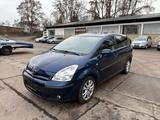 Toyota Corolla Verso 2.2 130KW,KLIMA,Stand H.TÜV02/2028 - gebrauchte Toyota Kleinbus