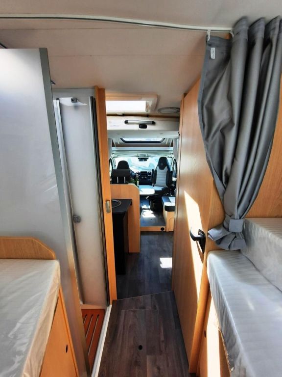 Fahrzeugabbildung Sunlight T 68 Adventure Edition Verfüg./Sparen Sie 4.411,