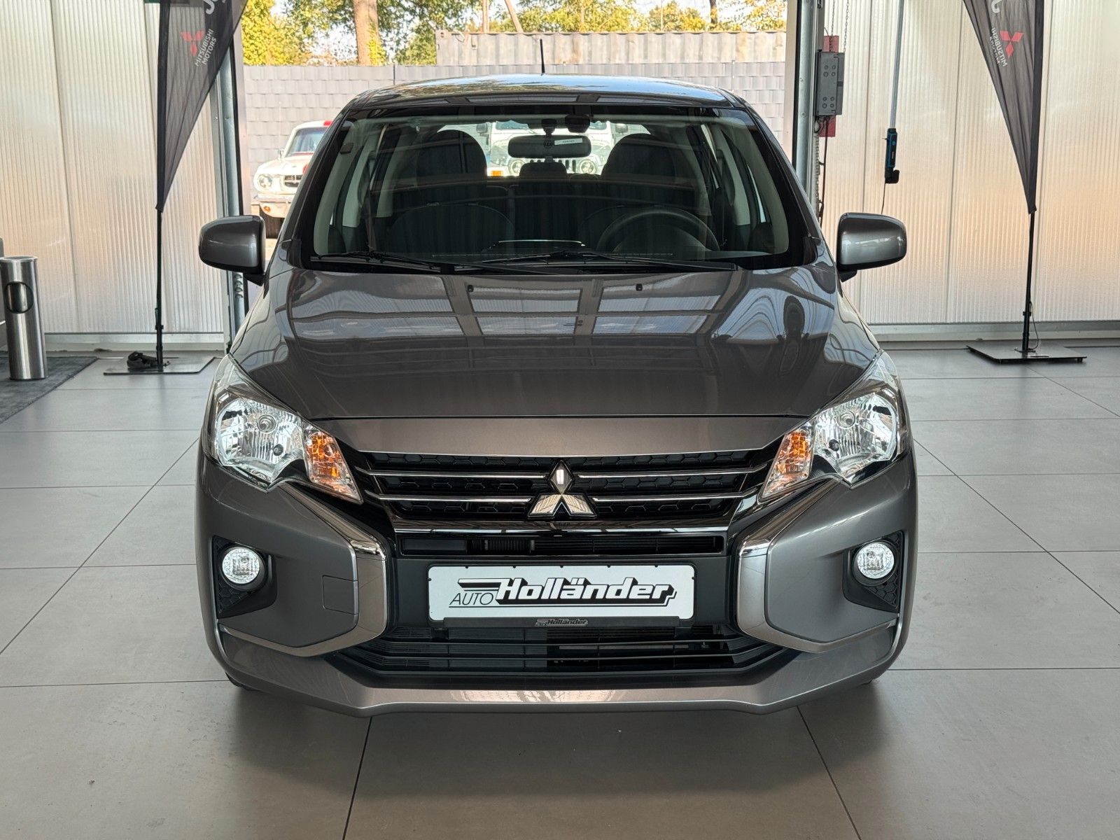 Fahrzeugabbildung Mitsubishi Space Star 1.2 Spirit  "Ganzjahresreifen Klima"