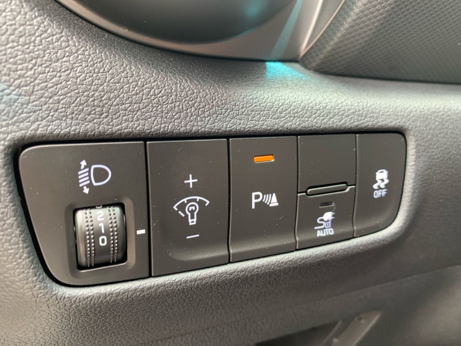 Fahrzeugabbildung Hyundai KONA Elektro VIKING-Paket Navi LED