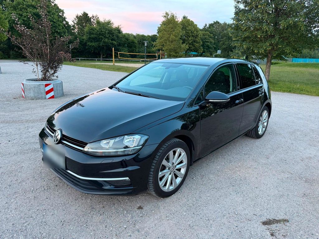 Image of Volkswagen Golf