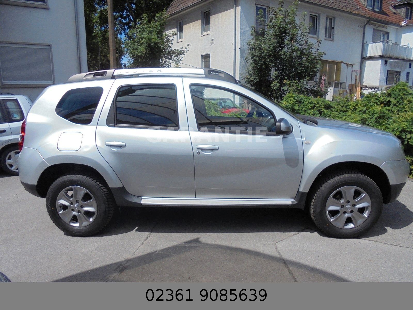 Fahrzeugabbildung Dacia Duster 1.6 Celebration 4x2 Klima/Navi/PDC/A H K/