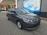 Citroën C4 Lim. Selection * ALU * NAVI * 1.HAND * - Citroën C4 SELECTION mit Benzin-Antrieb