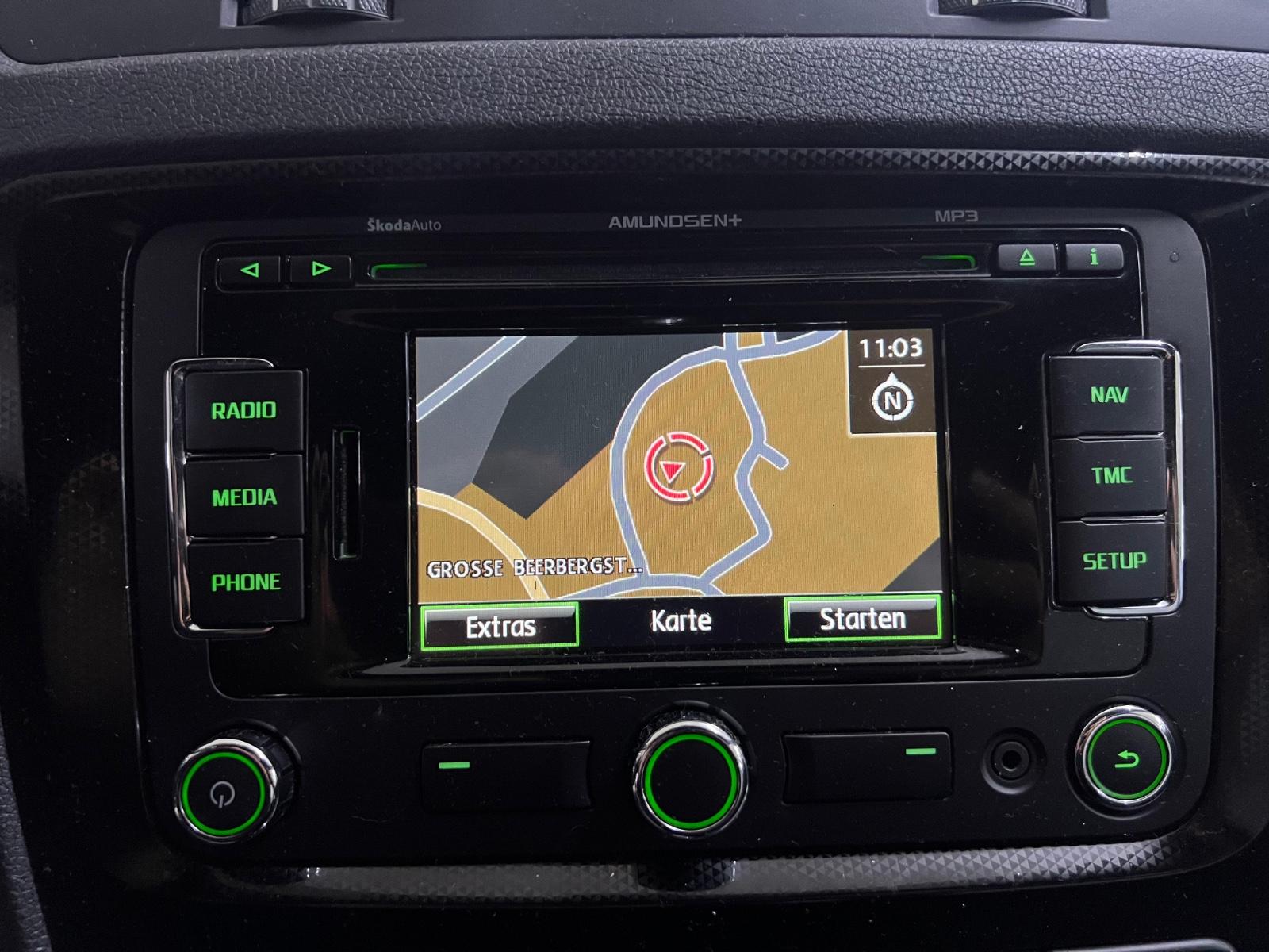 Skoda Octavia 2012 — photo 16