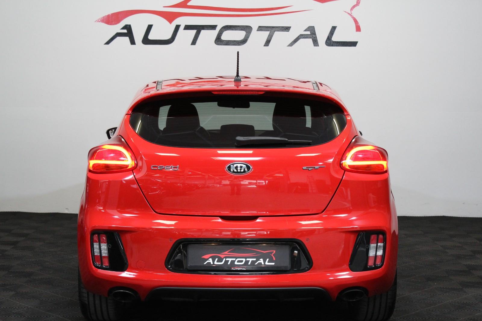 Kia pro cee'd cee'd / GT*204 PS*LED*Scheckheft*