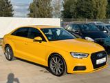Audi A3 1.6 TDI S tronic sport Virtual Cockpit/2-Hand - Audi A3: V6