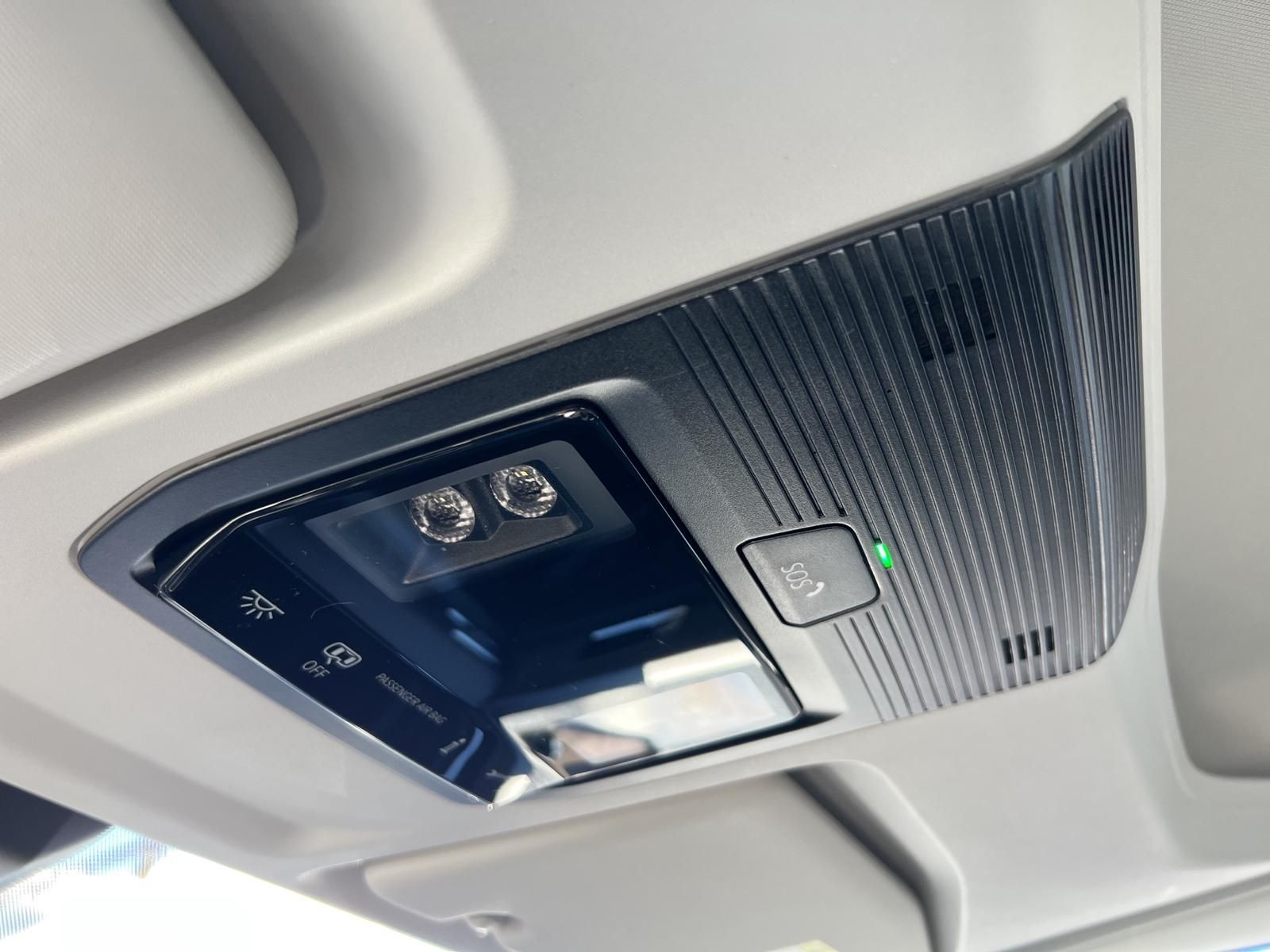 Caddy Life 1.5 TSI NAVI  Winter-Paket PDC v+h