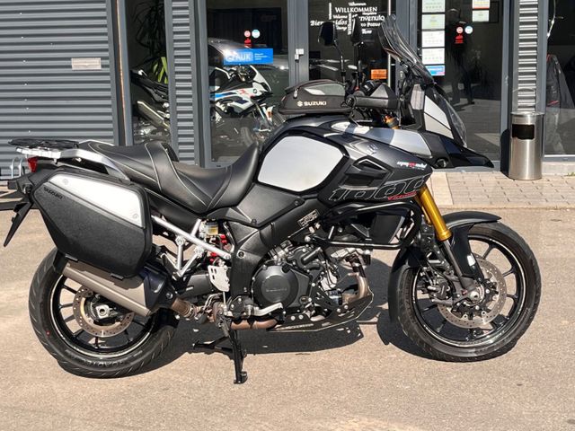 Suzuki V-Strom 1000 DL * 1.HAND* NAVI *KOFFER* ZUBEHÖR