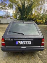 Mercedes-Benz 300TE 24V - gebrauchte Mercedes-Benz E 300 aus dem Jahr 1990