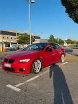 BMW E92 Coupe 335i N54 Tüv 02/28 Rotes Led... - BMW 335 aus 2006