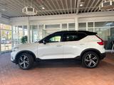 Volvo XC40 RDes AWD AHK ACC BLIS Pano Leder 360° - Volvo XC40 mit Anhängerkupplung