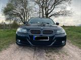 BMW E 91 330i - BMW 330 aus 2010: 330i