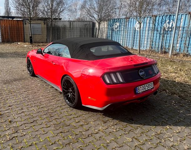 Ford Mustang 5.0 Ti-VCT V8 Black Shadow Edition A...