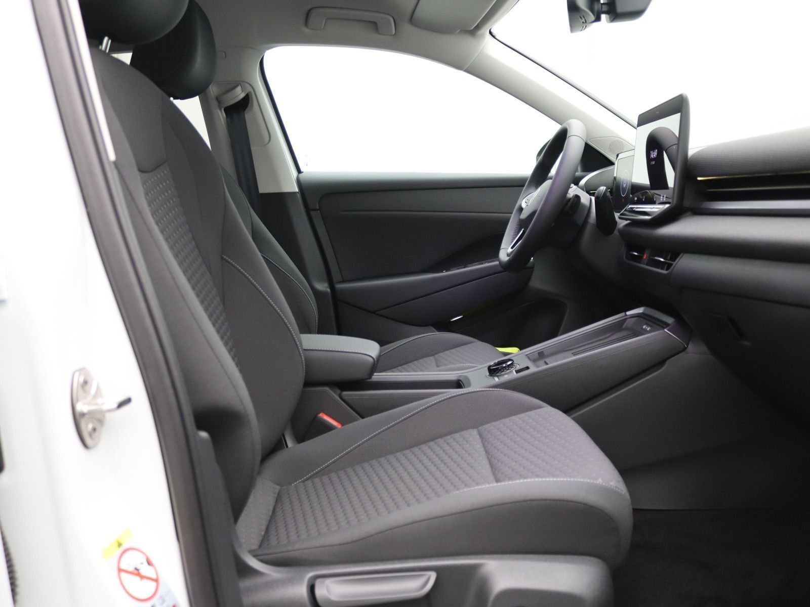 Volkswagen T-Roc - Bild 11