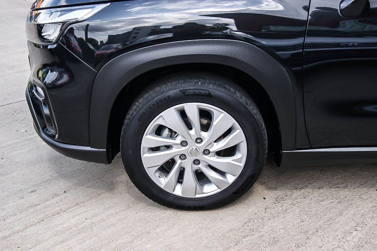 Fahrzeugabbildung Suzuki S-Cross 1.4 Comfort ALLGRIP KAMERA ANHZV LED
