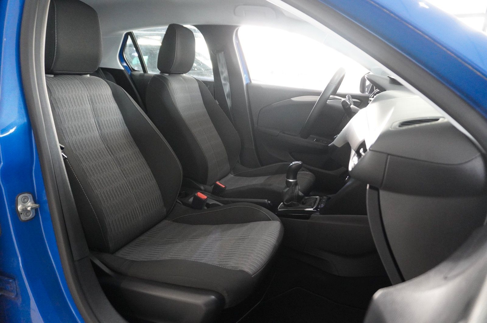 Fahrzeugabbildung Opel Corsa F 1.2 EDITION NAVI/KAMERA/TEMP./PDC/DAB+