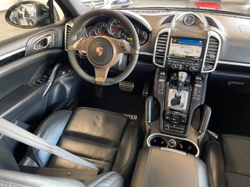 Porsche Cayenne Turbo *PANO*VOLLLEDER*KAMERA*TOTASSIST*