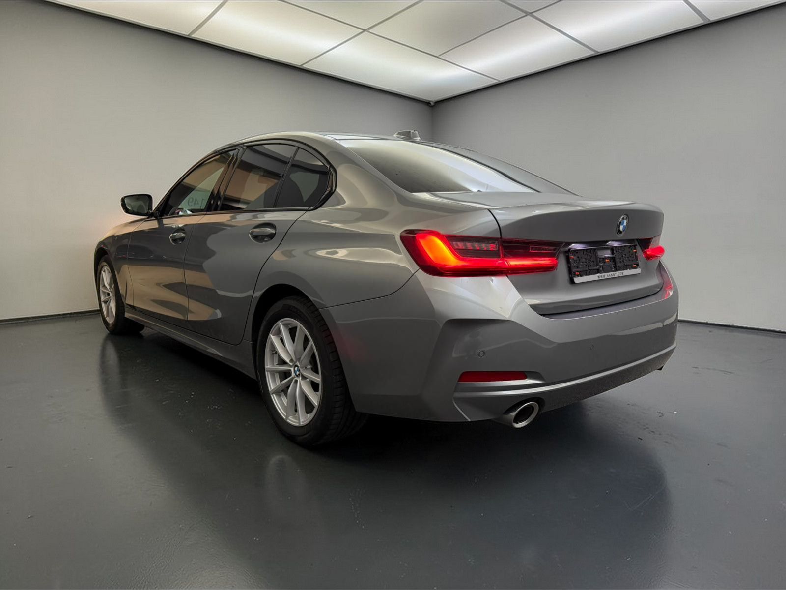 BMW 320d Limo xDrive Shadow-Line AHK*LED*WIDE*U-FREI foto 7