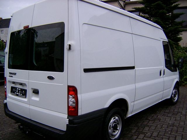 Ford Transit   Euro 5 Tüv 6/26  AHK 2800kg