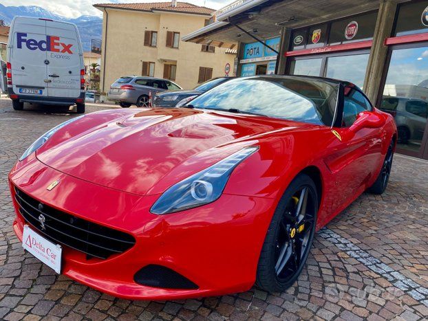 FERRARI California