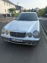 Mercedes-Benz E 220 CDI ELEGANCE Elegance - Mercedes-Benz E 220 aus 2000