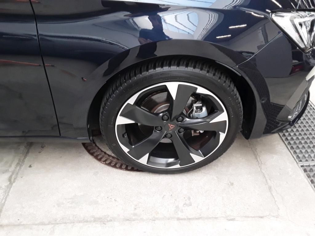 Cupra Leon SP 1.4 TSI e-Hybrid 150kW PDC*RFK*Tempo*Nav