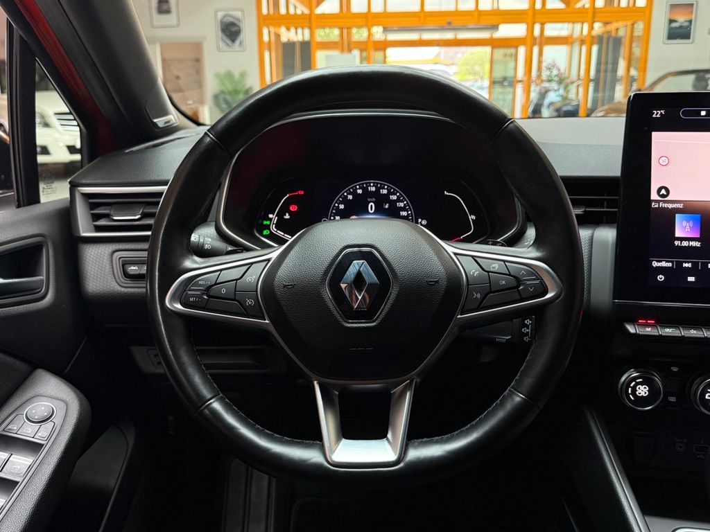 RENAULT Clio V Edition One|BOSE|Kamera|SHZ|LHZ|LED|Navi RENAULT Clio V Edition One|BOSE|Kamera|SHZ|LHZ|LED|Navi