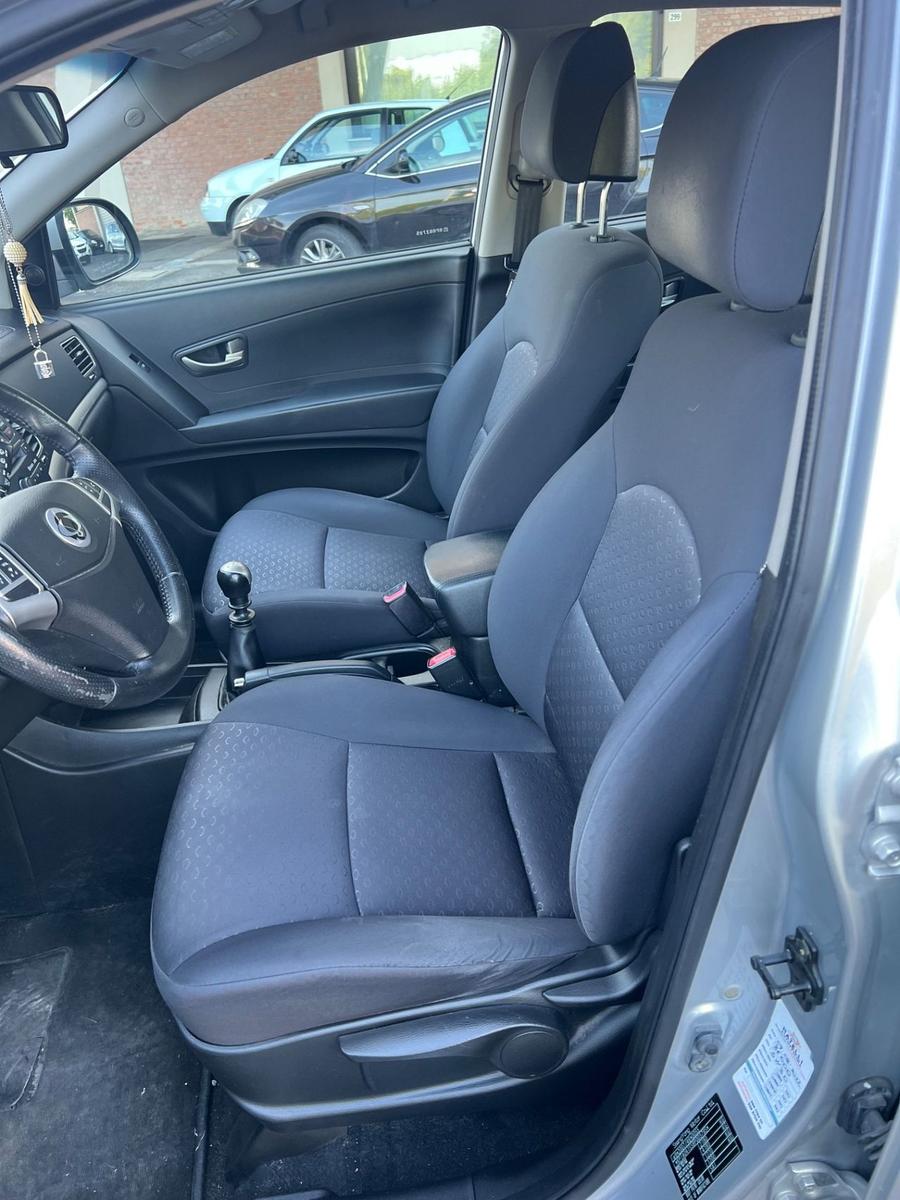 SsangYong Korando 2011 — photo 13