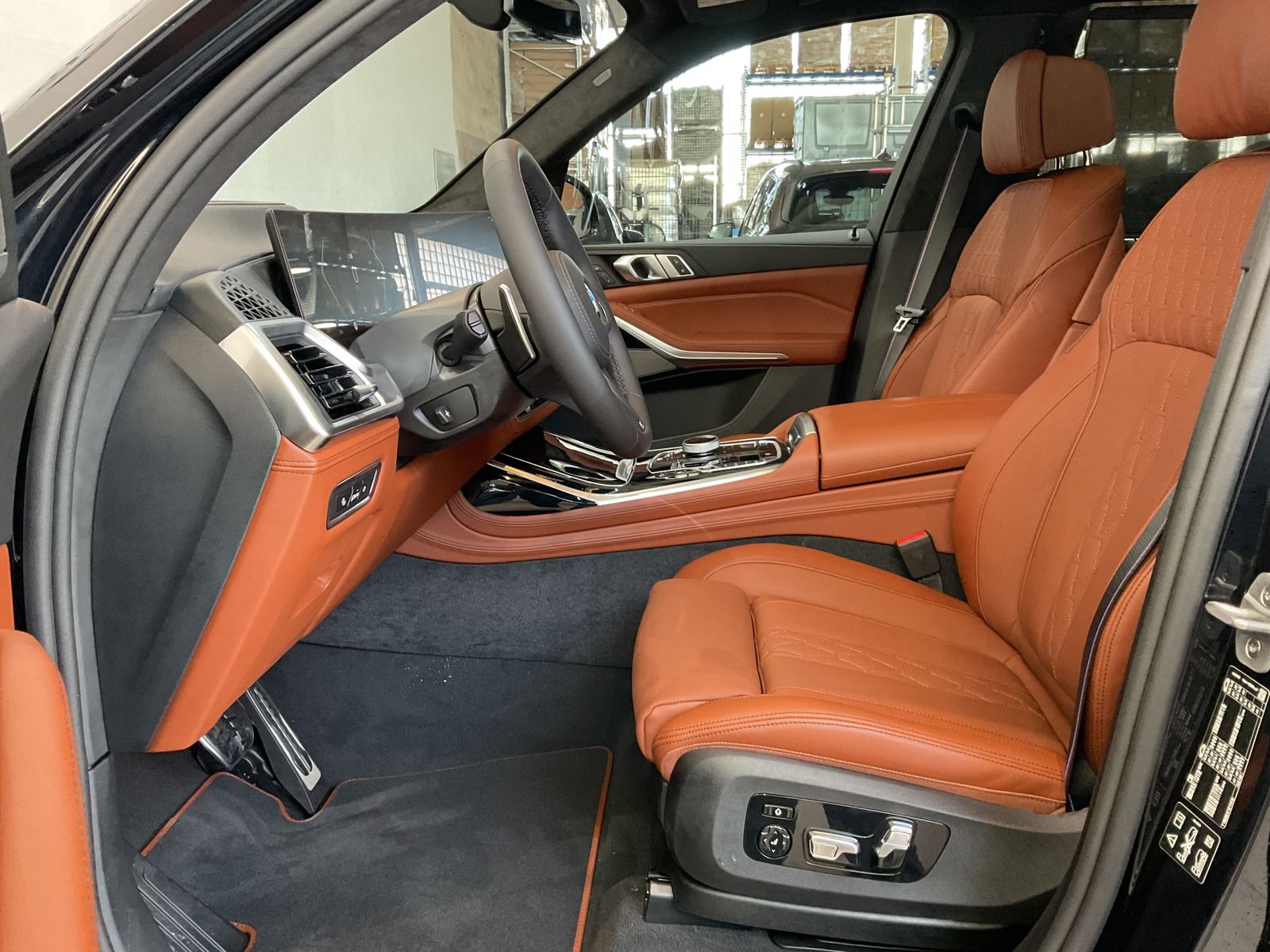 Fahrzeugabbildung BMW X7 xDrive40d Sitzbelüftung, H&K Hifi, AHK DAB