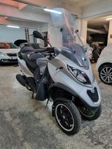 Piaggio MP3 300 LT Sport PATENTE B - PIAGGIO MP3 300