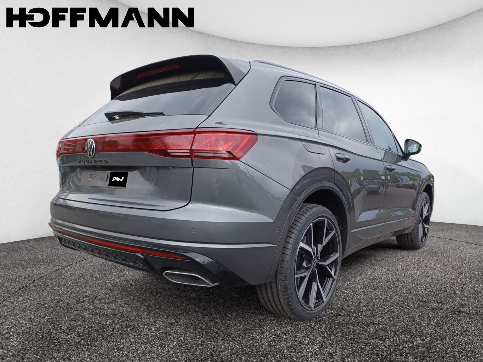 Fahrzeugabbildung Volkswagen Touareg R-Line FINAL EDITION Black Style VOLL