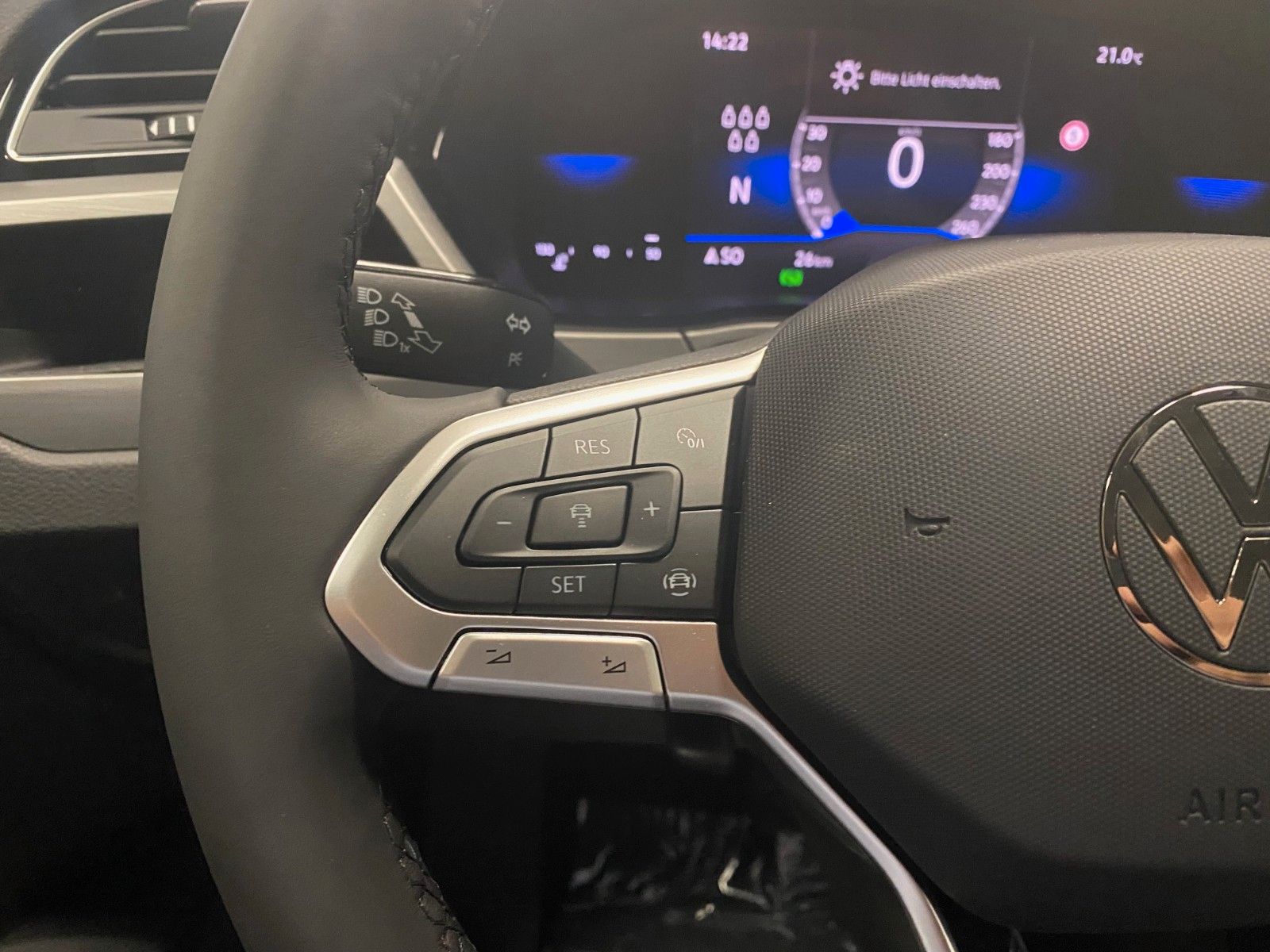 Fahrzeugabbildung Volkswagen Touran 1.5 TSI OPF DSG+4 J, GARANTIE+ACC+AHK+LED