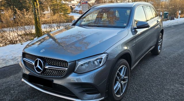 Mercedes-Benz GLC 350 e 4Matic AMG Line