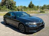 BMW 530e -