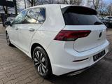Volkswagen Golf VIII Lim. Move   -  39000 km - Volkswagen Golf mit Diesel-Antrieb: 3.3