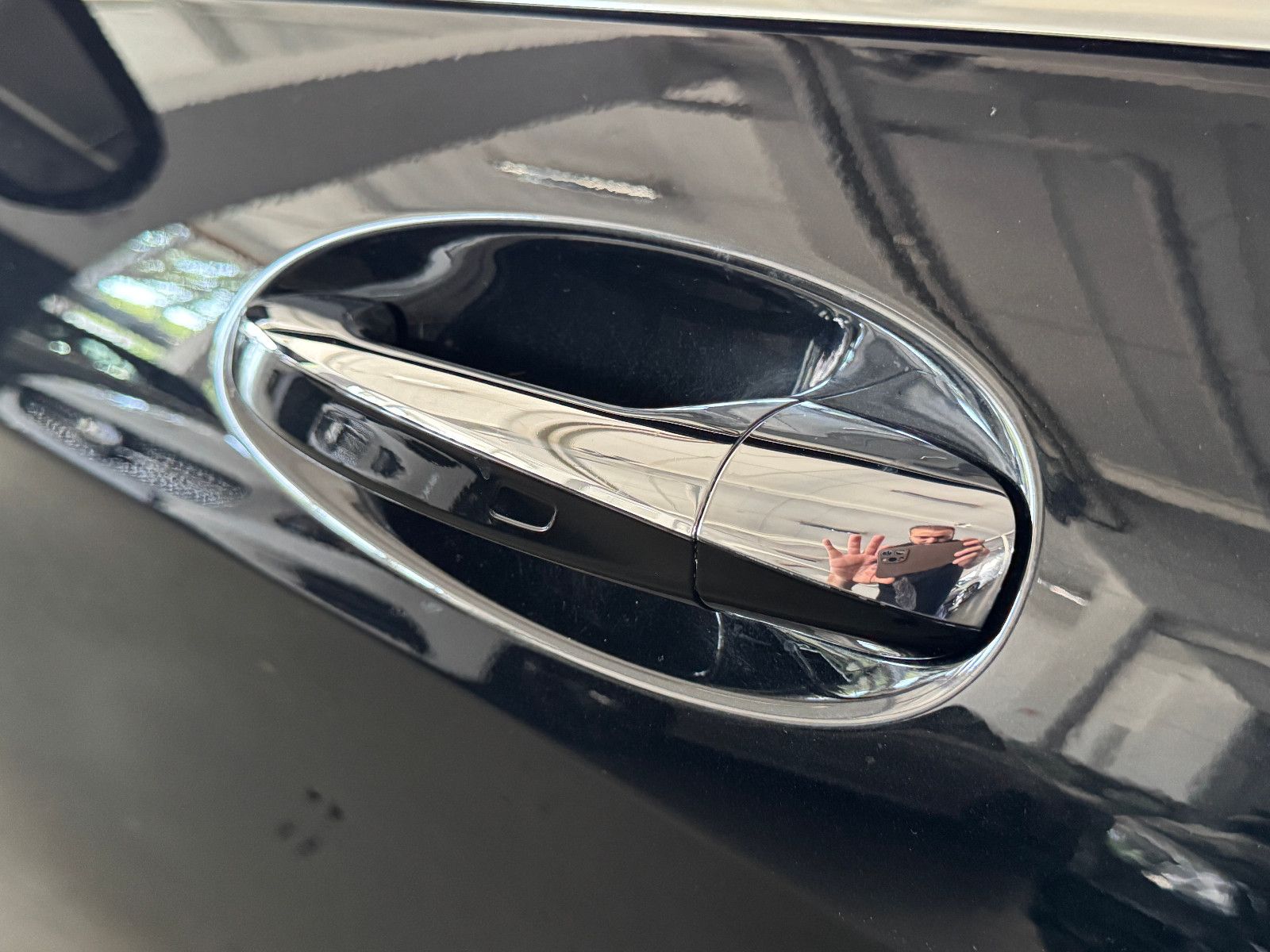 Fahrzeugabbildung Mercedes-Benz S 500 4MATIC LANG PANORAMA BURMESTER 4XSITZKLIMA