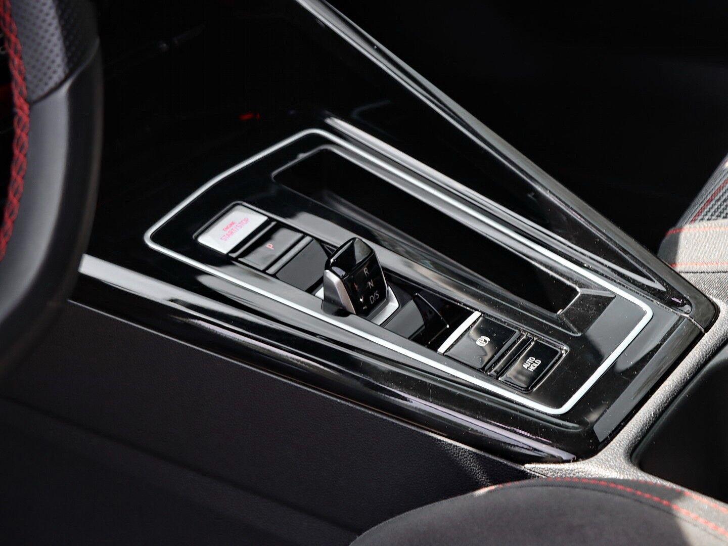 Volkswagen Golf GTI VIII 2.0 TSI OPF DSG NAVI/LED/GJR/RÜCKF, миниатюра 12