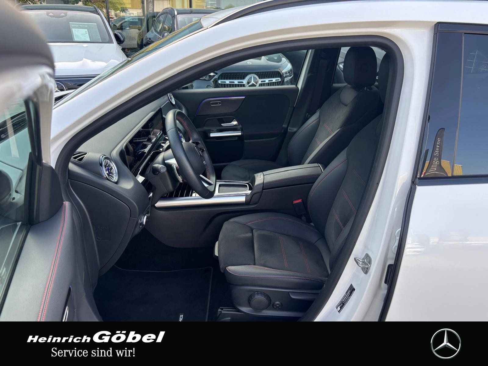 Fahrzeugabbildung Mercedes-Benz GLA 200 AMG-ADV+ AMB SPI KLG-KP LED KAM 20-ZOLL