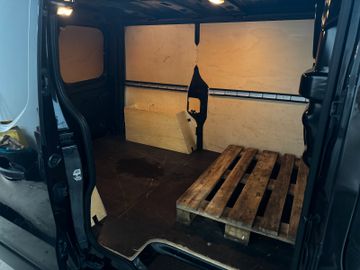 Renault Trafic - 8