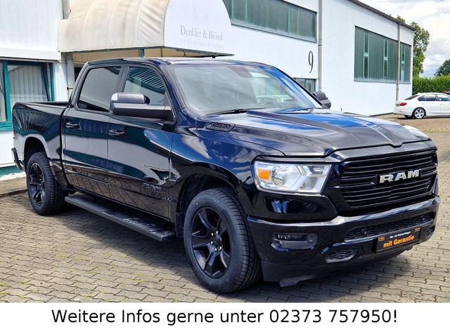 RAM 1500 5.7l BLACK - CrewCab, Navi-App, Kamera