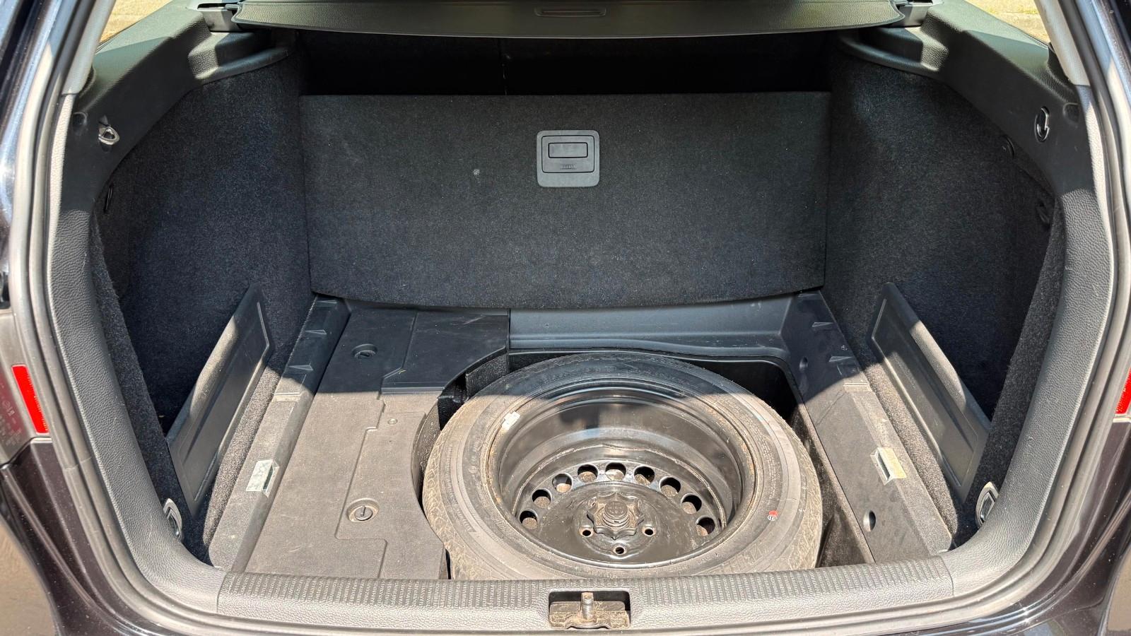 Volkswagen Passat 2006 — photo 8