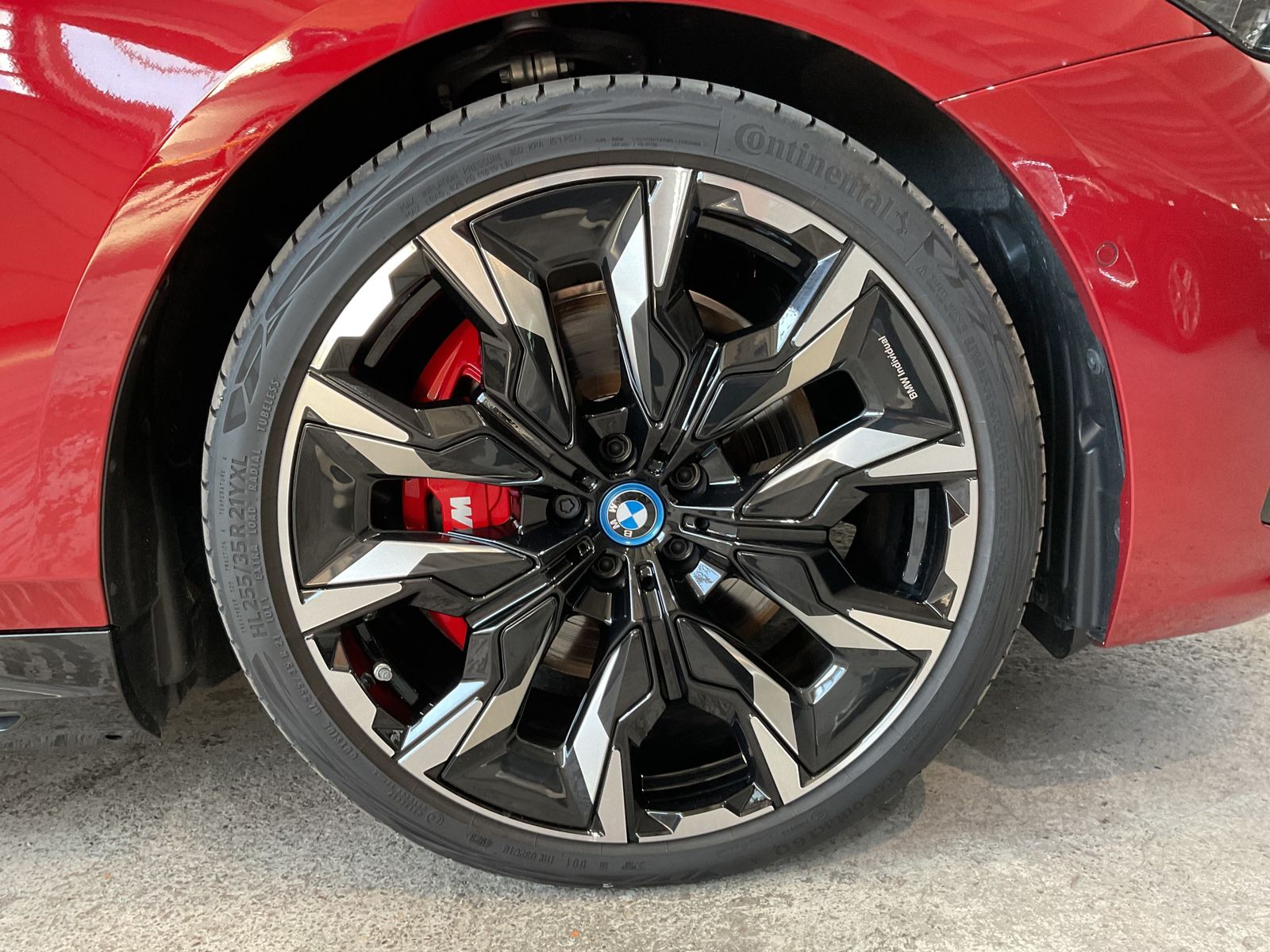 Fahrzeugabbildung BMW i5 M60 xDrive M Sportpaket pro, Sitzbelüftung vo