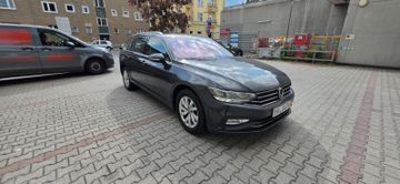 Volkswagen Passat Variant - 9