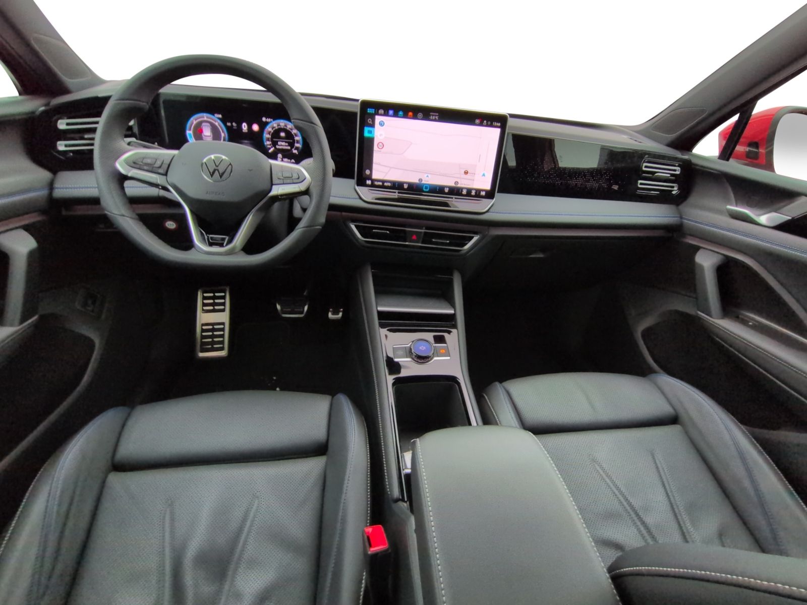 Tiguan 2.0 TDI DSG R-Line KAMERA+LEDER+AHK