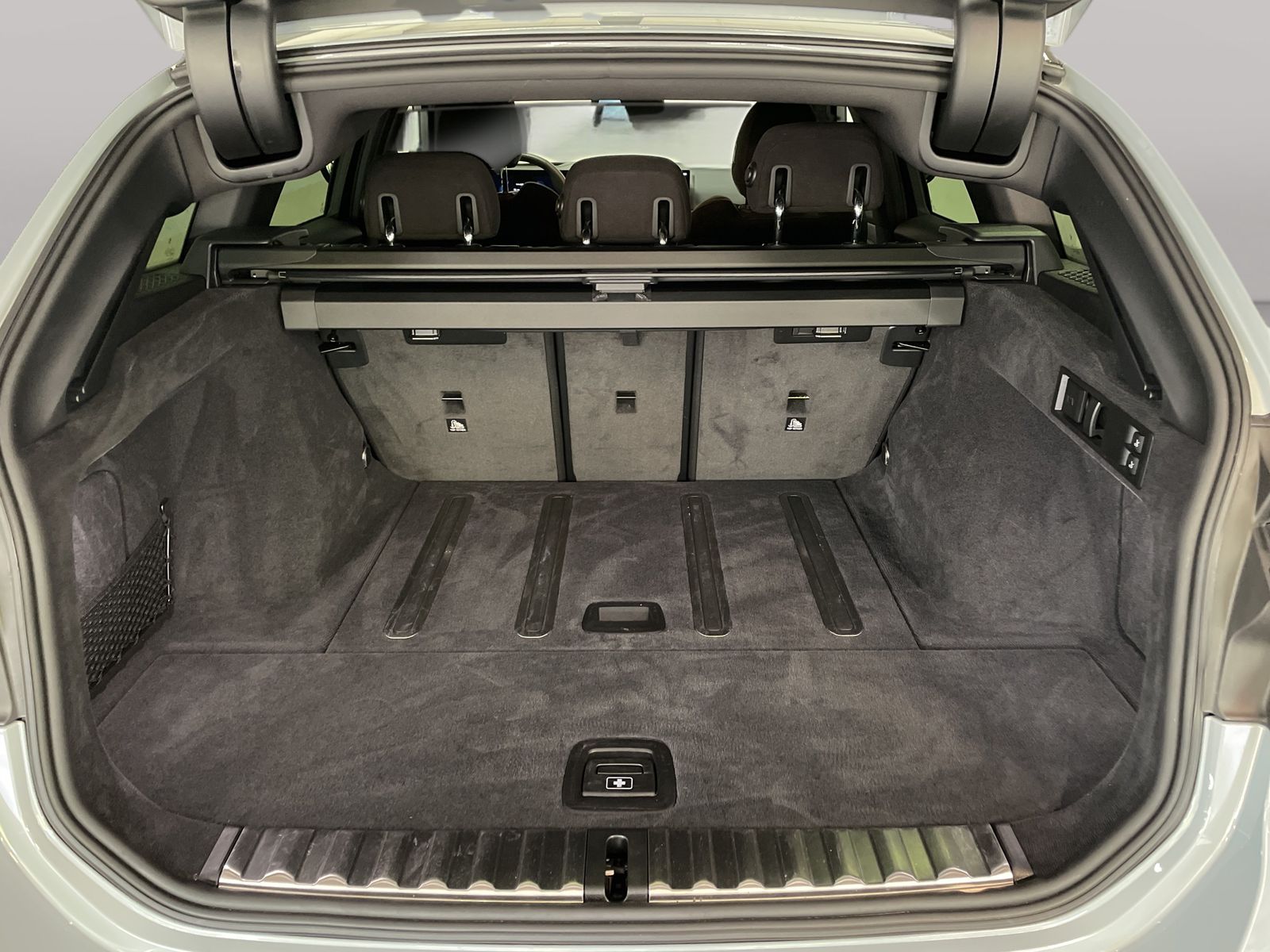 BMW 330 - Bild 16