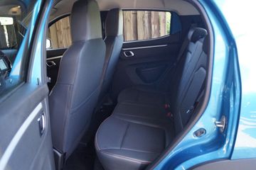 Dacia Spring Comfort Plus Elektro NAVI-KLIMA-KAMERA-PD