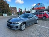 BMW 318 d AUTOMATIK/1HAND/NAVI/LED/LEDER/HEAD UP DIS - mit Diesel-Antrieb: Sportsitze