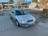 Volvo V40 1.6 - gebrauchte Volvo V40 aus dem Jahr 2000