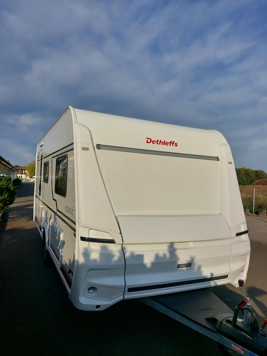 Dethleffs Nomad 460 EL Mover/Trittstufe