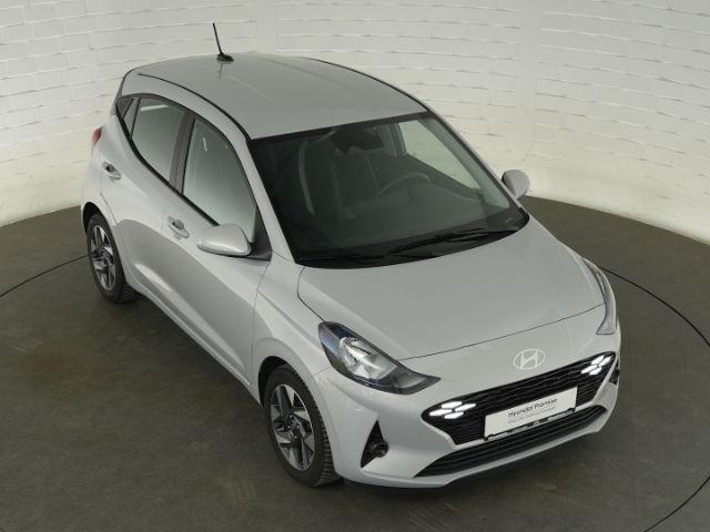 i10 FACELIFT TREND AT+NAVI+RÜCKFAHRKAMERA+FERNLI